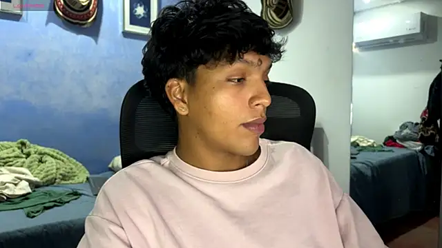 Xander bonnet1 online show from November 20, 2:49 pm