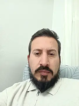 Karizmatikman online show from April 21, 5:30 pm