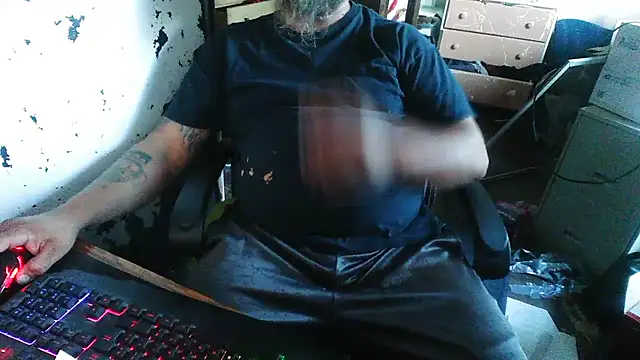 slickwill123 online show from July 24, 12:19 am