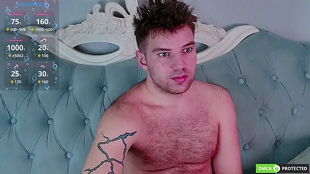 ArthurWhitee online show from March 29, 8:58 am