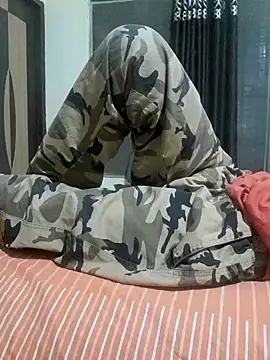 Snapshot of Chocolate_stud10 chatting on March 9, 6:43 pm Chocolate stud10 online show from March 9, 6:43 pm