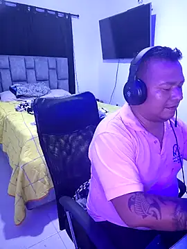 siatodo02 online show from January 4, 2:25 am