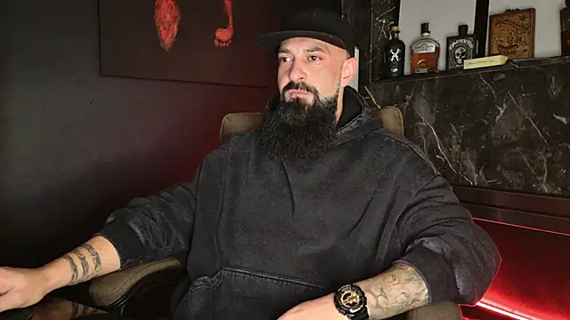 axxelrich  online show from December 1, 5:10 am