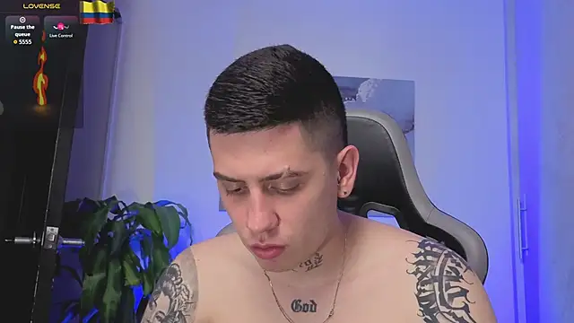 Yeiko Romero  online show from March 17, 5:37 pm