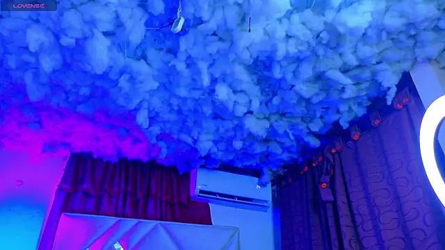 Rich boy01 online show from May 21, 2:07 am