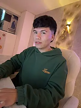 Logan smith1 online show from October 25, 6:04 am