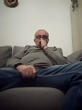 Bretoncool online show from February 20, 4:42 am