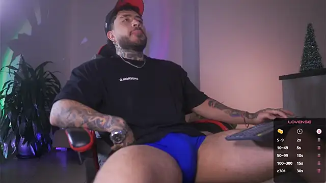 LeoSalvatore  online show from March 15, 4:09 am