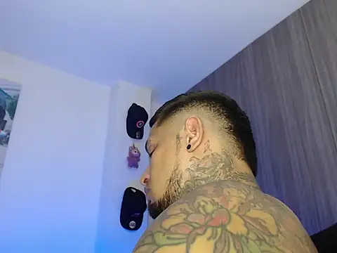 sr fuerte online show from March 21, 8:19 am