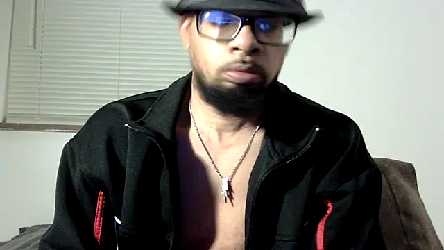 Snapshot of WhiskeyWood_DuhGOD chatting on October 23, 2:15 am WhiskeyWood DuhGOD online show from October 23, 2:15 am