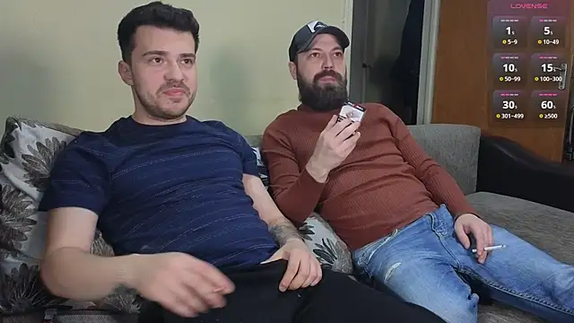 Snapshot of JohnnyStepBro chatting on December 26, 5:08 pm JohnnyStepBro online show from December 26, 5:08 pm