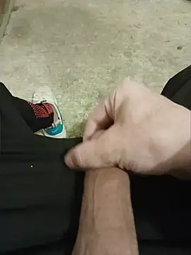 casper0303 online show from April 16, 6:52 pm