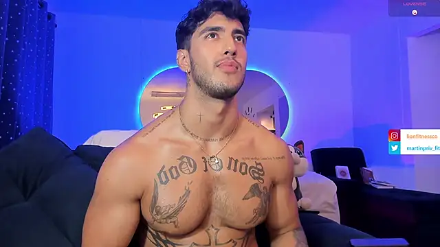 JACOB MARTINS online show from February 26, 12:05 am