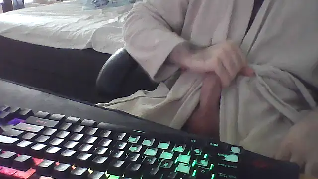 squiddy 69 online show from September 25, 1:43 pm