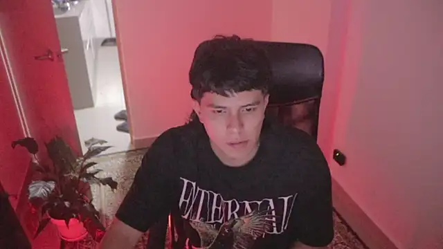 Tony Hoffa online show from January 9, 2:39 am