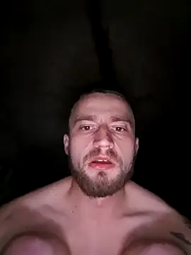 wariacik0024 online show from March 27, 12:59 am