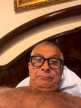 4n4l1zz4m1 online show from October 15, 7:32 pm