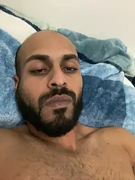 Snapshot of islandvybee55 chatting on January 26, 1:20 am islandvybee55 online show from January 26, 1:20 am