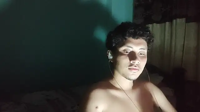 VargasP19 online show from April 6, 5:52 am