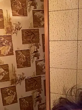 Tonybaloney1972 online show from December 22, 5:26 am