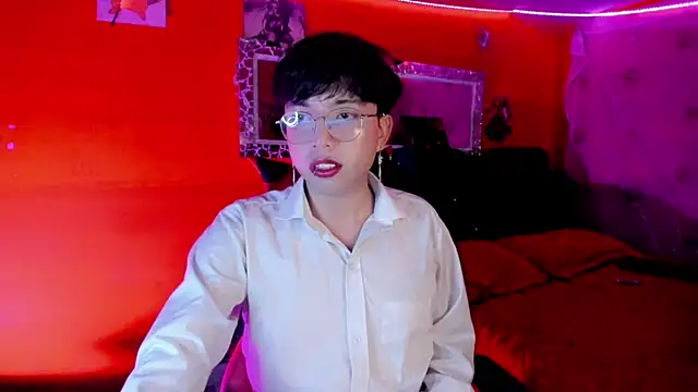 Snapshot of AnggelONfiree chatting on October 15, 5:15 am AnggelONfiree online show from October 15, 5:15 am