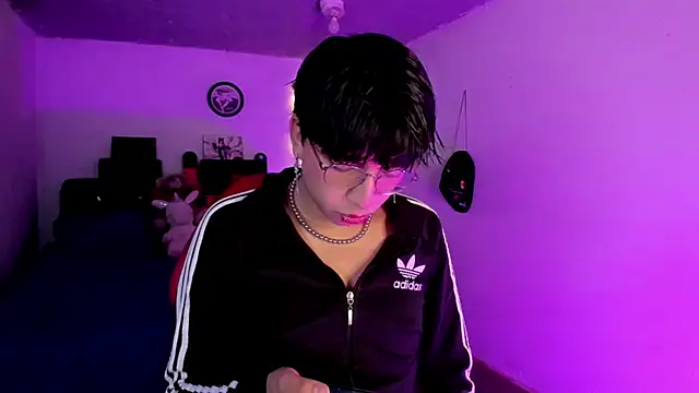 AnggelONfiree online show from February 20, 12:07 am