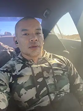 EatMyCake831 online show from December 5, 6:59 pm