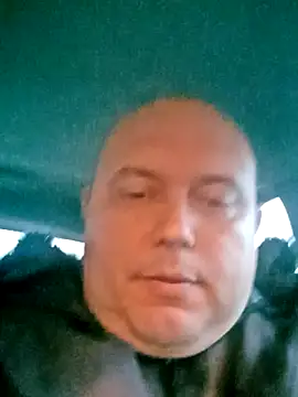 Snapshot of BigromeoXX chatting on January 24, 3:34 pm BigromeoXX online show from January 24, 3:34 pm