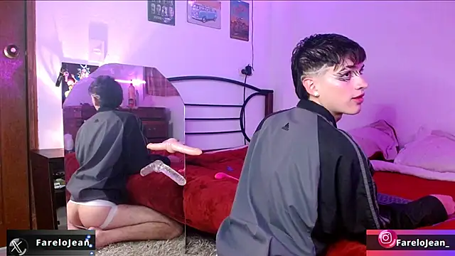 Snapshot of jeanfarelo chatting on December 6, 1:18 am jeanfarelo online show from December 6, 1:18 am