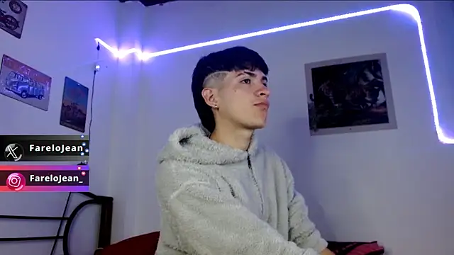 Snapshot of jeanfarelo chatting on January 10, 4:01 am jeanfarelo online show from January 10, 4:01 am