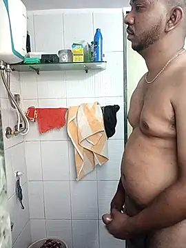 Mmm992170 online show from February 28, 12:42 pm