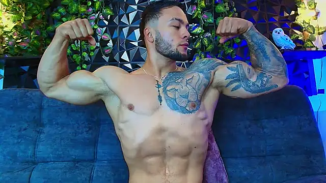 alexander collin02 online show from July 16, 1:40 pm