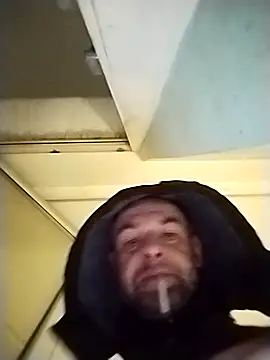 Andrzej-M online show from November 16, 7:05 pm