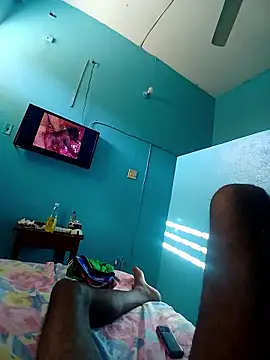 For her online show from December 18, 2:24 pm