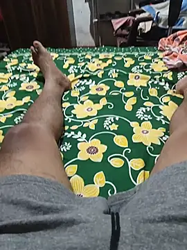 Hilkanna  online show from August 8, 6:04 pm