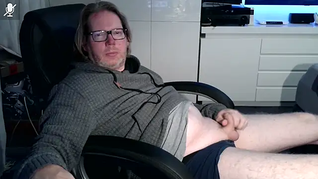 VSteph online show from September 29, 9:54 pm