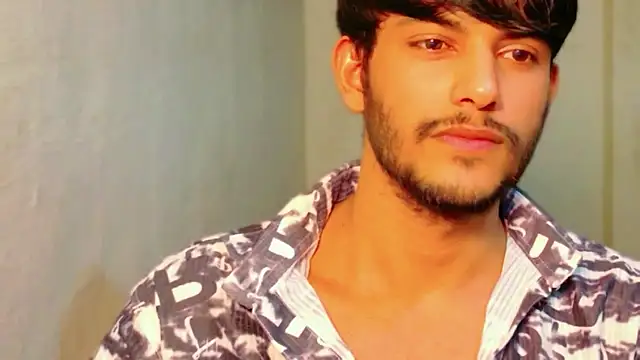 kingkartik7 online show from February 18, 4:48 pm