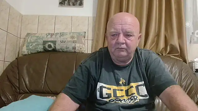 fullballs6 online show from October 11, 2:48 am