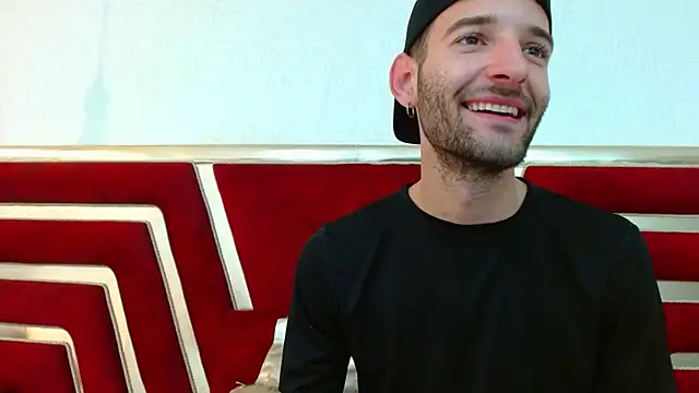 Christopher saint online show from May 8, 2:17 pm