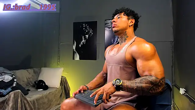 bradley smith online show from February 15, 3:42 pm