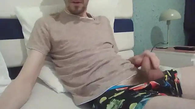 passif520 online show from February 23, 7:43 am