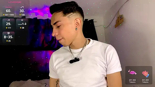 Snapshot of liam_l1 chatting on February 12, 3:38 pm liam l1 online show from February 12, 3:38 pm