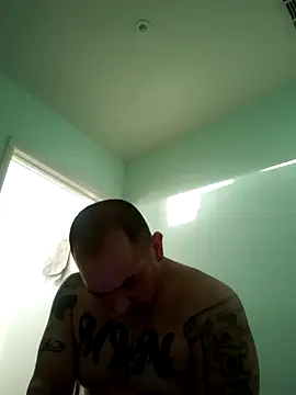 NewKing100 online show from February 24, 1:24 am