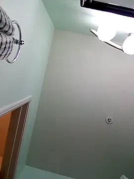 NewKing100 online show from February 20, 3:45 am