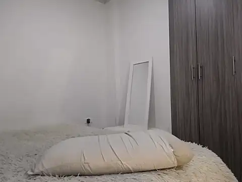 Snapshot of SWEET_MIGUEL chatting on October 9, 8:36 pm SWEET MIGUEL online show from October 9, 8:36 pm