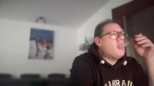 Zauberlehrling666 online show from December 18, 10:30 am