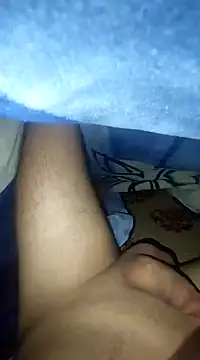 Snapshot of ch___ro69 chatting on January 22, 2:37 am ch   ro69 online show from January 22, 2:37 am