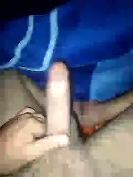 Snapshot of ch___ro69 chatting on February 8, 3:19 am ch   ro69 online show from February 8, 3:19 am