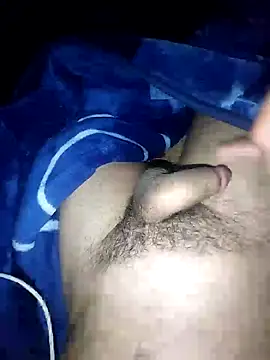 Snapshot of ch___ro69 chatting on December 23, 2:35 am ch   ro69 online show from December 23, 2:35 am