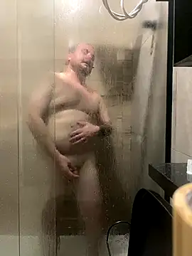 Hjsjsjsjjd online show from December 5, 10:06 pm